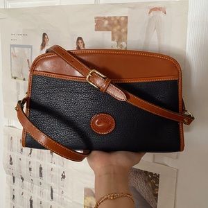 Vintage Dooney & Bourke Leather Crossbody (FINAL)